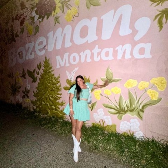 Meet your Posher, Nicola - Picture 1 of 1